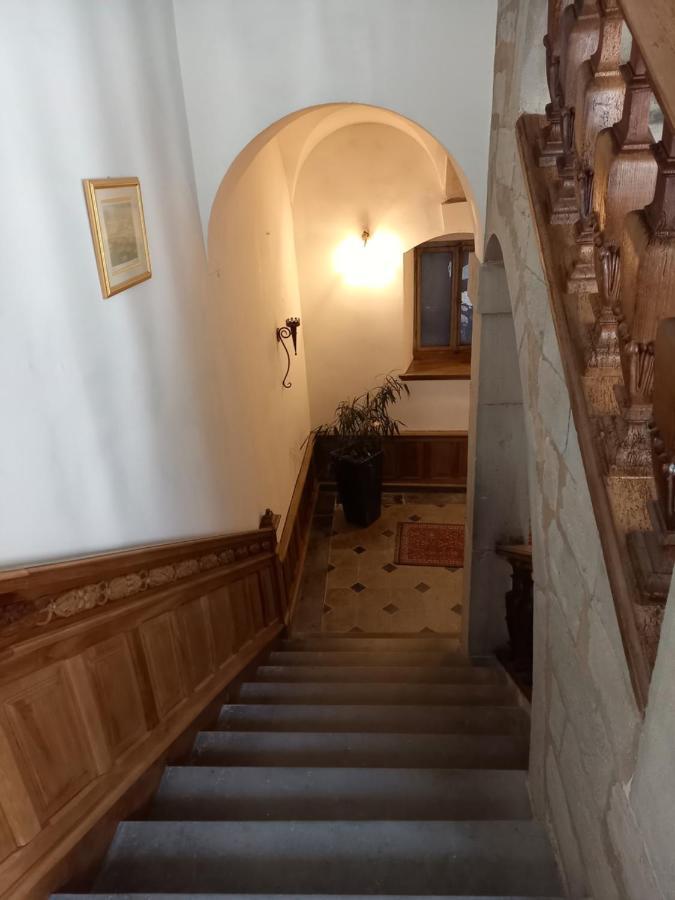 Apartmán Les Meubles Du Colombier Lons-le-Saunier Exteriér fotografie